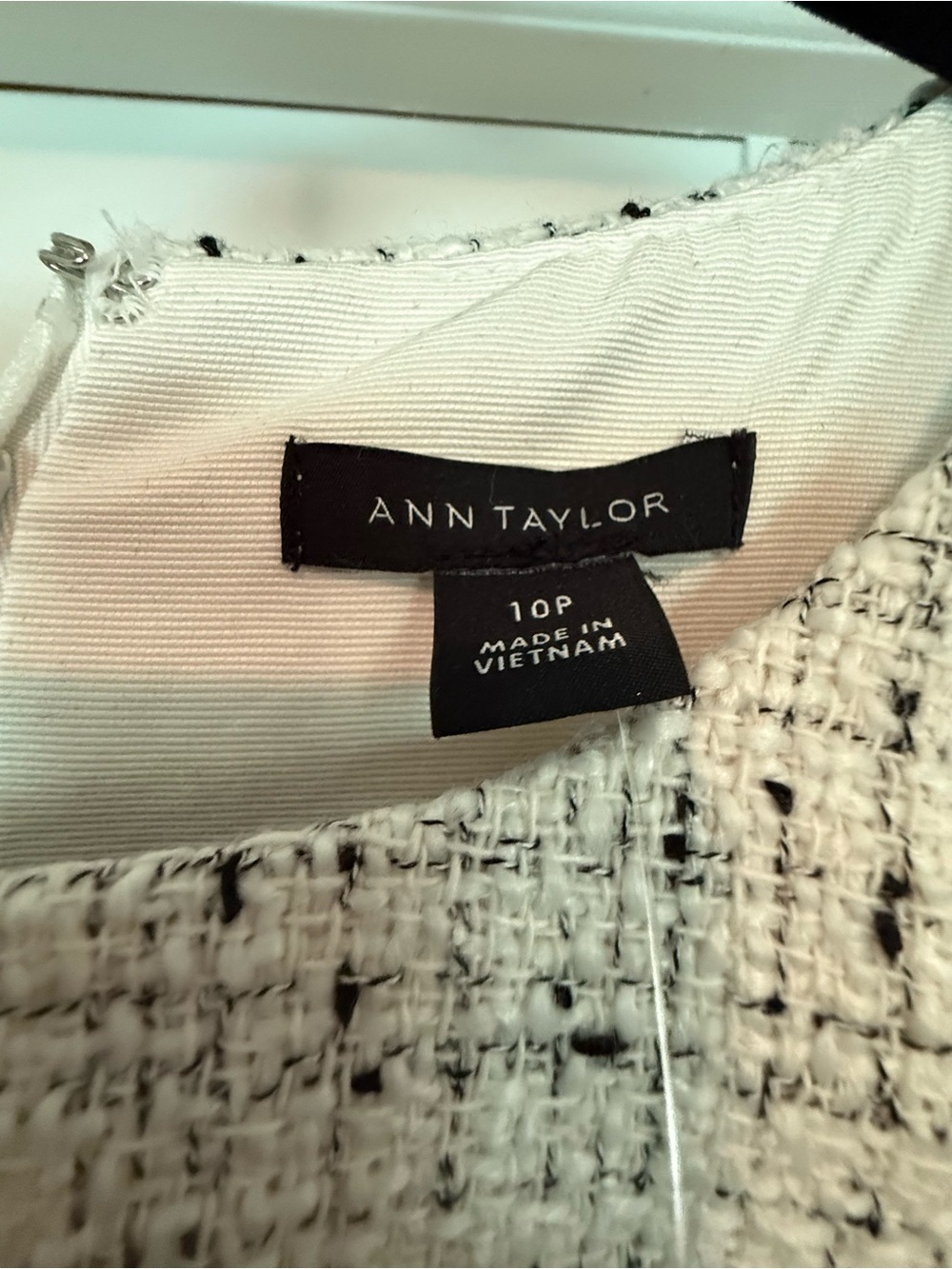 NWT Ann Taylor Ivory Tweed Sheath Dress with Gold Button Accents - Picture 2 of 5